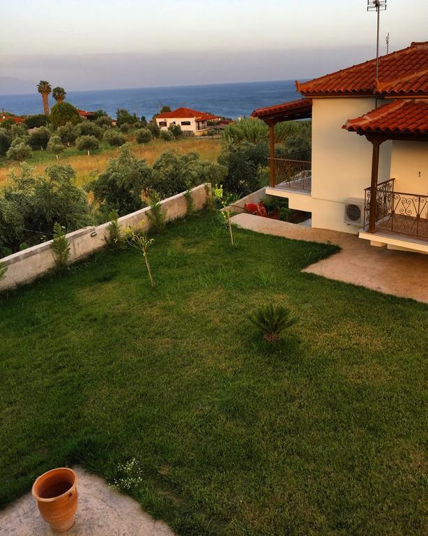 Driopes Villas Koróni Екстериор снимка